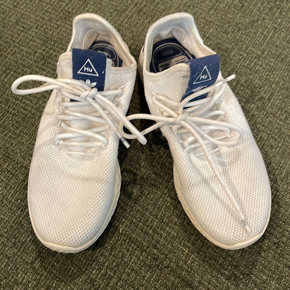Adidas Pharrell Williams Tennis Hu off white runners (sz 5 1/2)